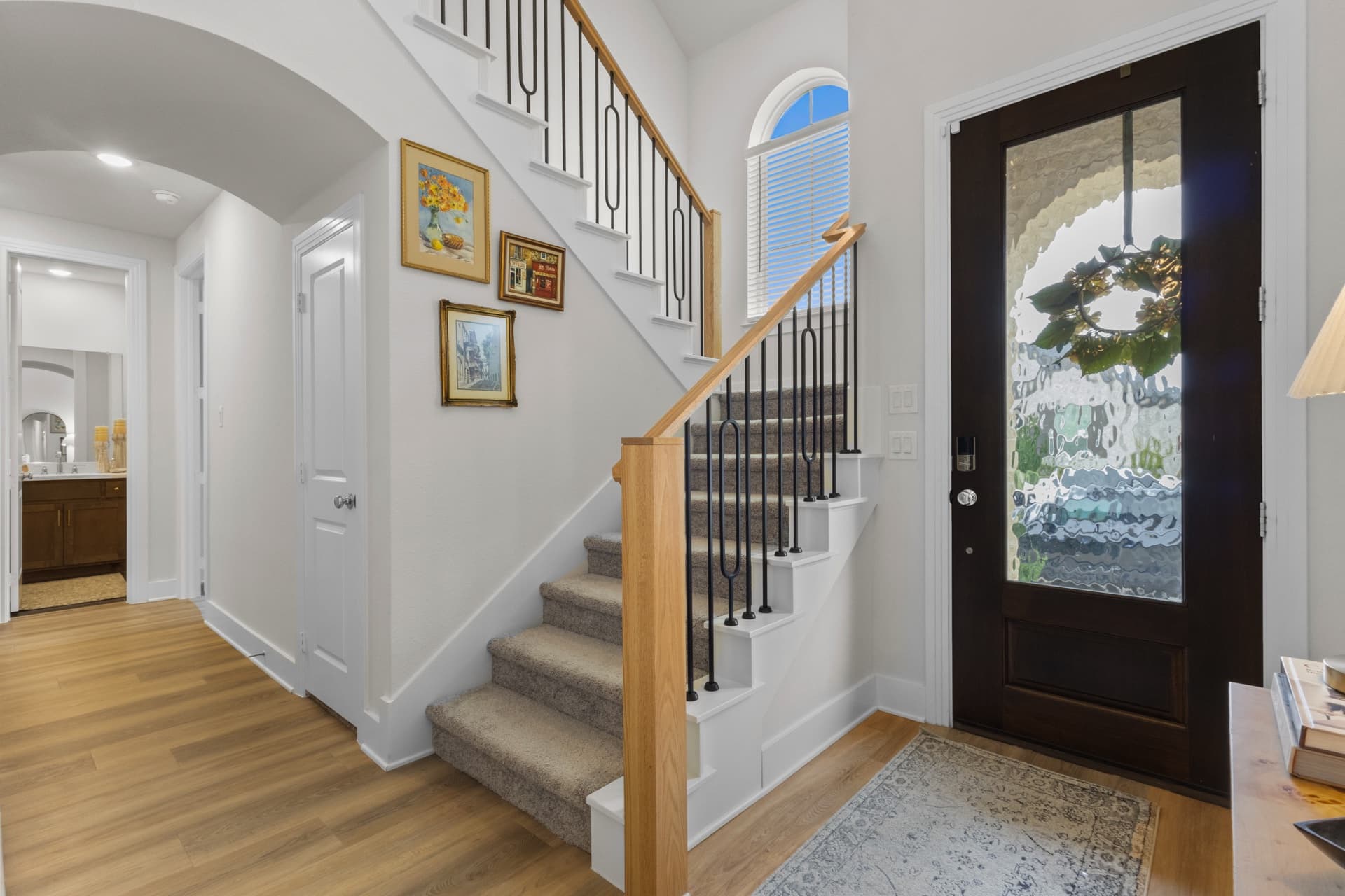 2609 Holland Ct - Photo 2